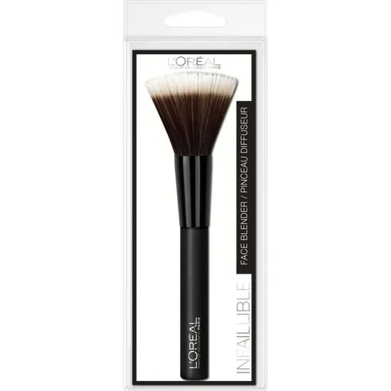 L'Oréal PARIS Infallible professional mattifying blending brush