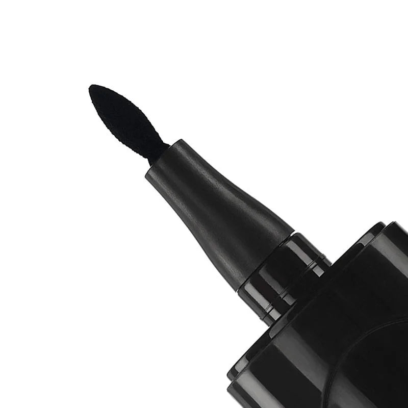 MAYBELLINE NEW YORK Master Precise Curvy Eyeliner Black 0.5g